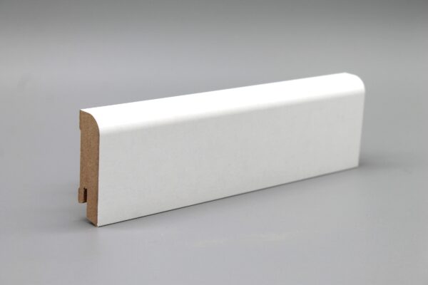 Sockelleiste 18x58x2400 mm oben Rund weiß foliert (4,15€/lfm)